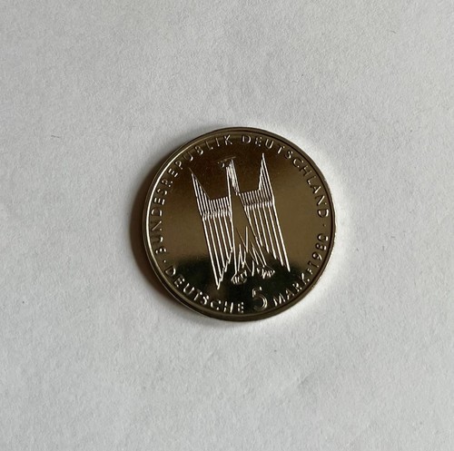 Gedenkmünze 100 - dm,